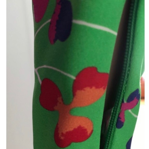 NWT- VERSACE STAMPA FLORAL SILK MINI DRESS - Picture 5 of 15